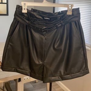 Express paper bag leather shorts